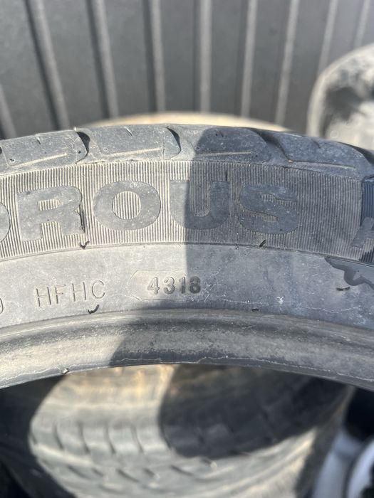 Продам шини р20 проїхали  один сезон