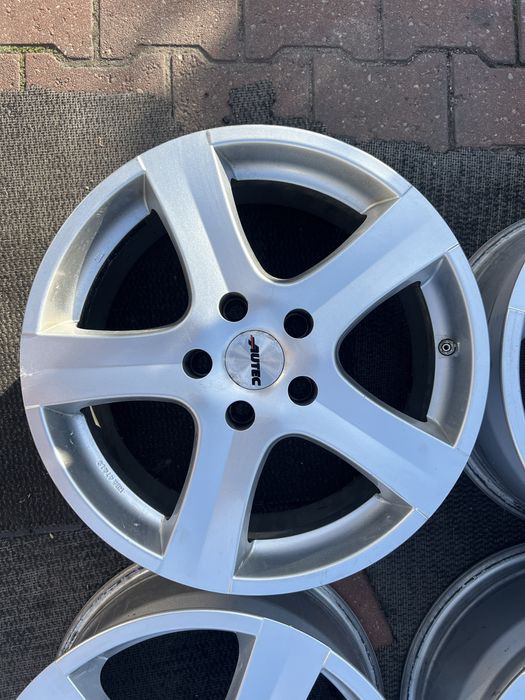 Koła zimowe 215/60 R17 Hyundai ix35 Tucson +TPMS+ NOWE opony 2024