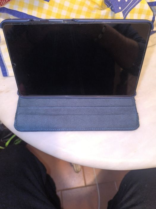 Samsung galaxy tab A9 4RAM 64GB memória com capa e película 140 euros