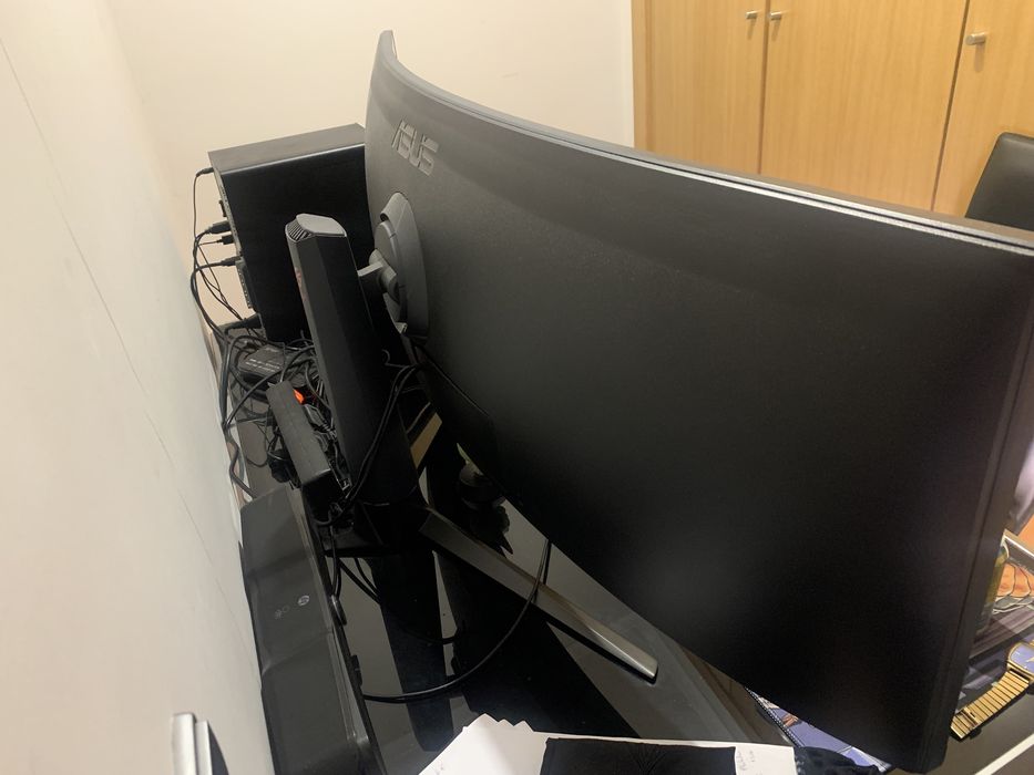 Monitor Asus 49”