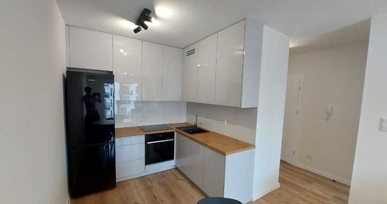 2 pokoje z miejscem parkingowym nowe budownictwo