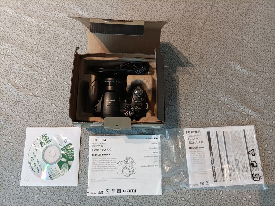 Máquina fotográfica Fujifilm Finepix S2980