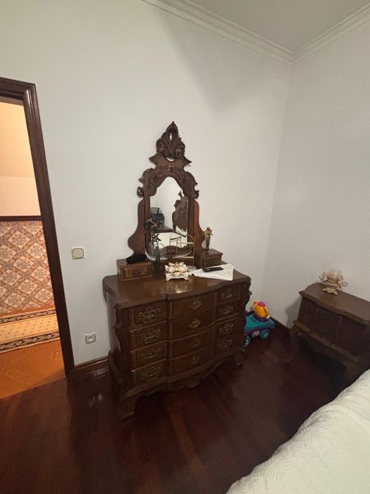 Quarto antigo pouco usado