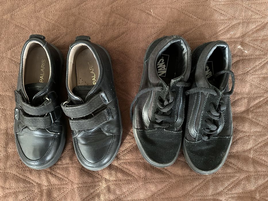 Продам шкіряні туфлі та кеди vans