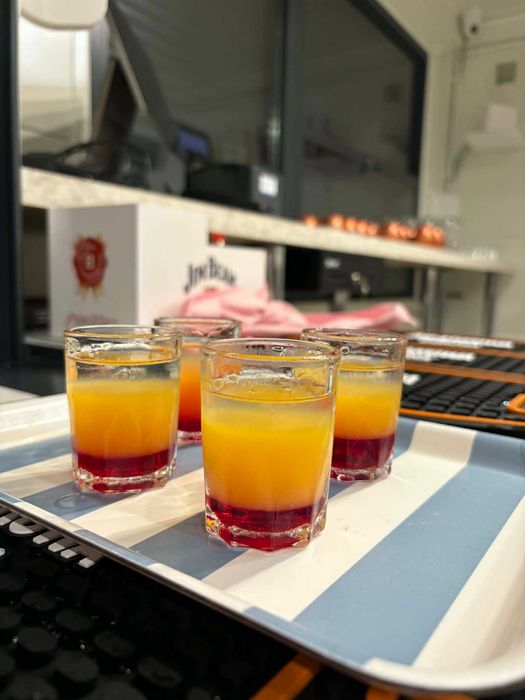 ShotZone – Mobilny Barman na Twoją imprezę!