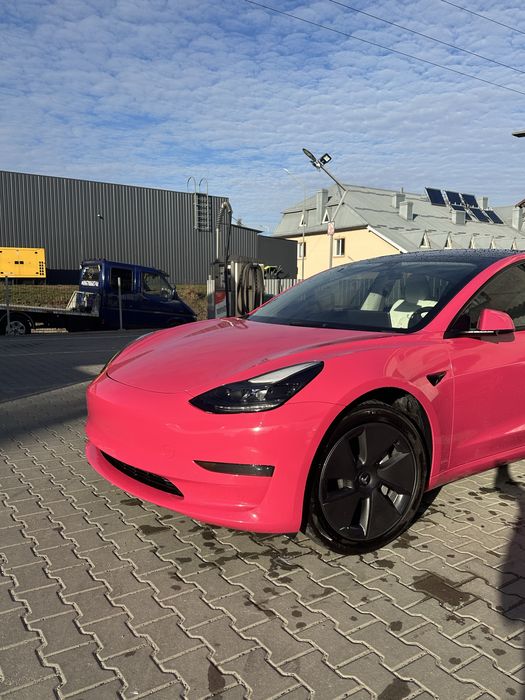 Tesla Model 3 2023