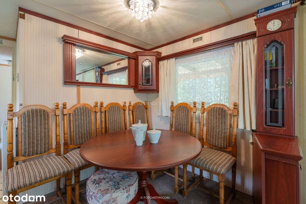 Bungalow w okolicy jeziora Wałpusz.