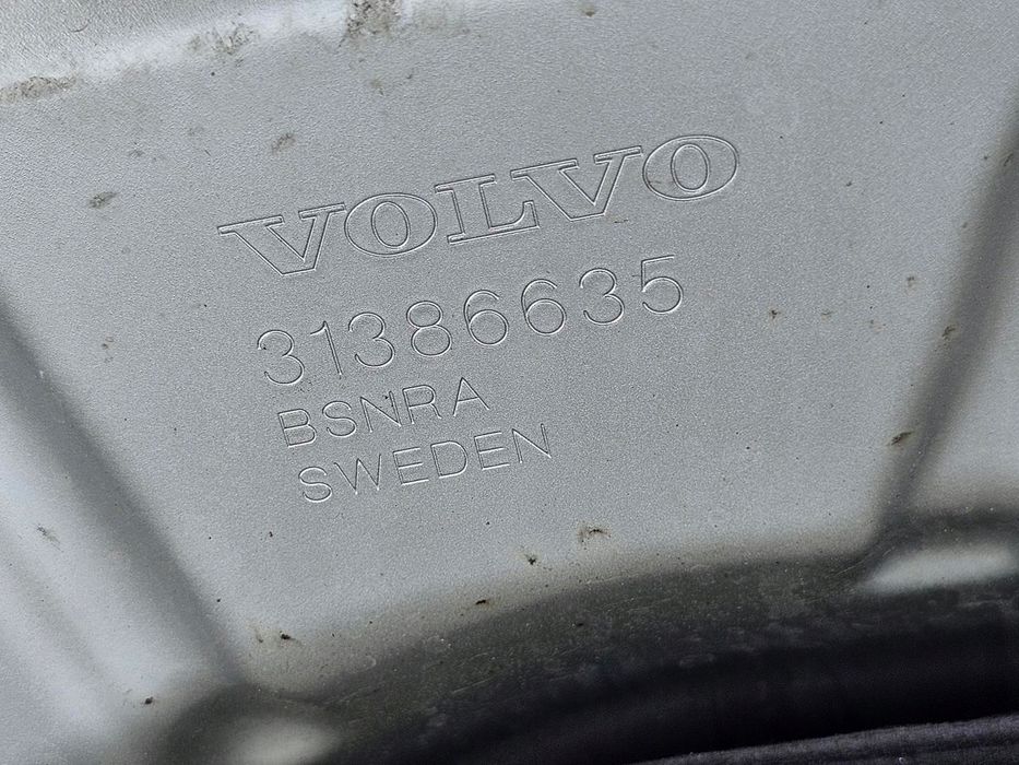 maska pokrywa silnika volvo v90 s90 v90 cross country 2016-2024 711-16