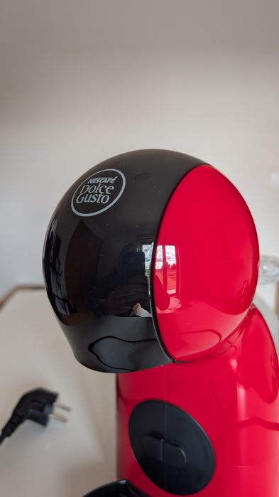 Dolce Gusto Piccolo XS + 46 cápsulas (tudo novo)