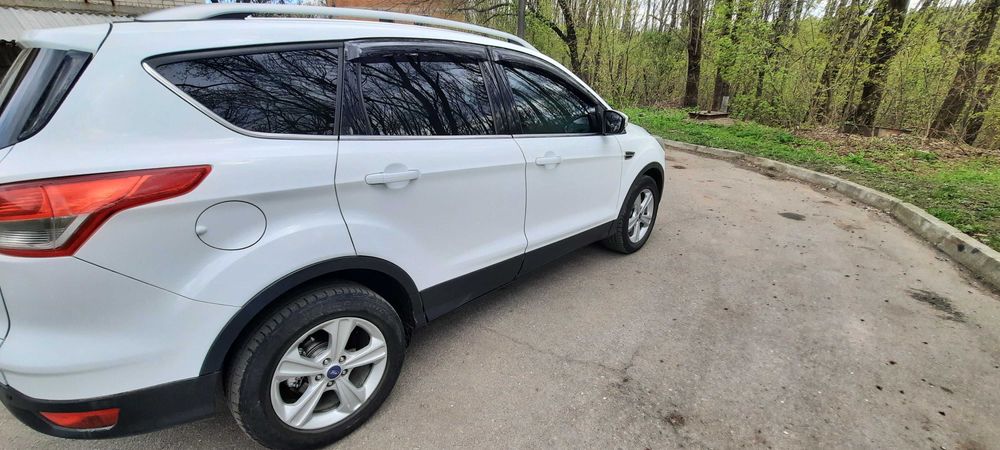 Ford Kuga 2014 VIN WF0AXXWPMAEU83257 фото оголошення 4 з 18