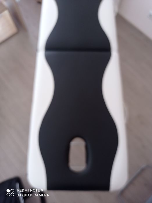 Масажний стіл складний