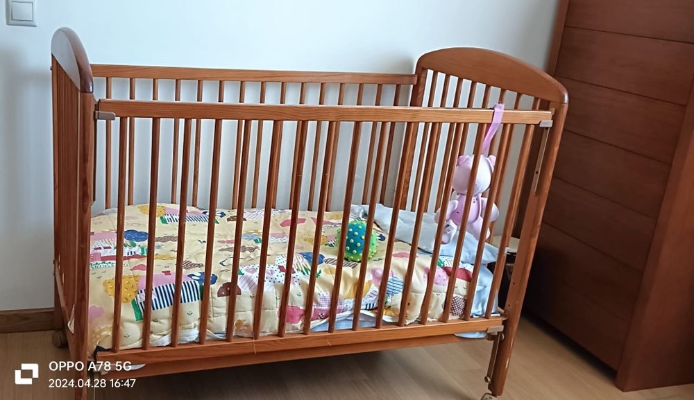 Vendo berço em madeira