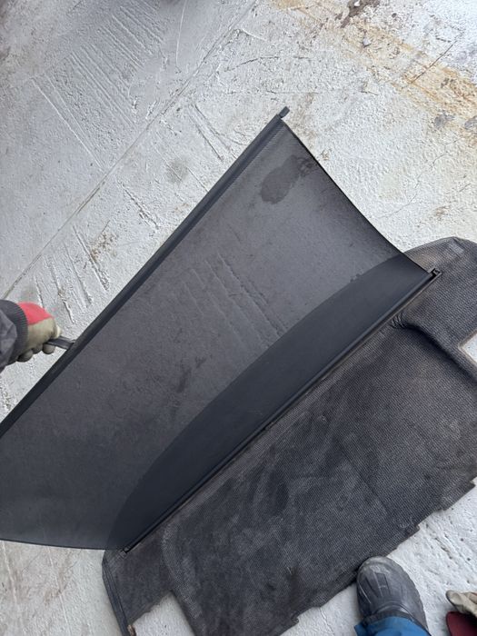 Продам заднюю полку со шторкой бмв е34/е32