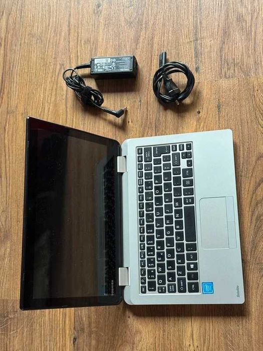 Toshiba Satellite Radius 11