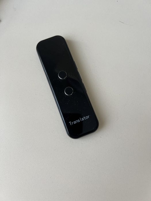 Портативний інтелектуальний миттєвий перекладач