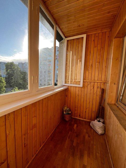 Продається простора 3на квартира 75 м² з якісним ремонтом, вул. Мстиславська. LD