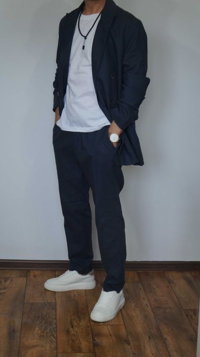 Garnitur Dwurzędowy Reserved Rozmiar M (XL) Kolor Granatowy