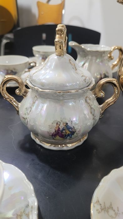 Serviço de chá 14 peças em Porcelana "Bavaria"