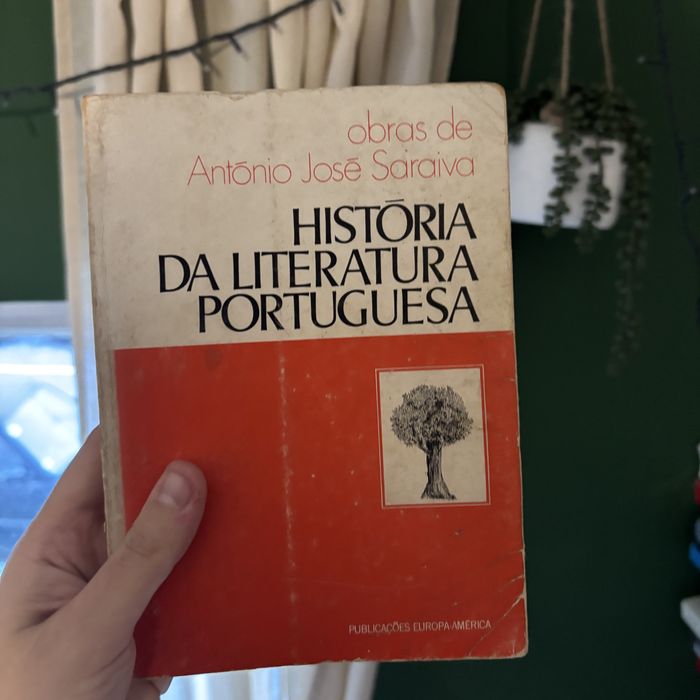 Historia da Literatura Poeruguesa, de António José Saraiva