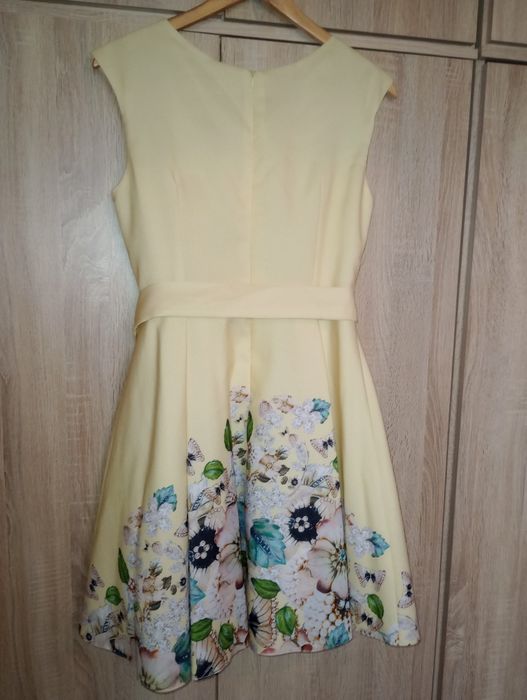 Sukienka na komunię