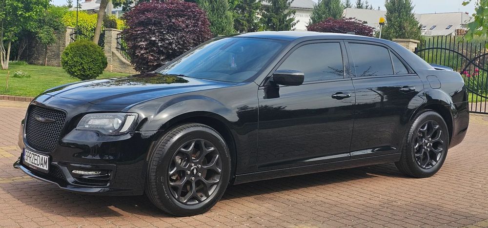 Chrysler 300s Pakiet SRT Wersja Europejska Napęd AWD 4X4