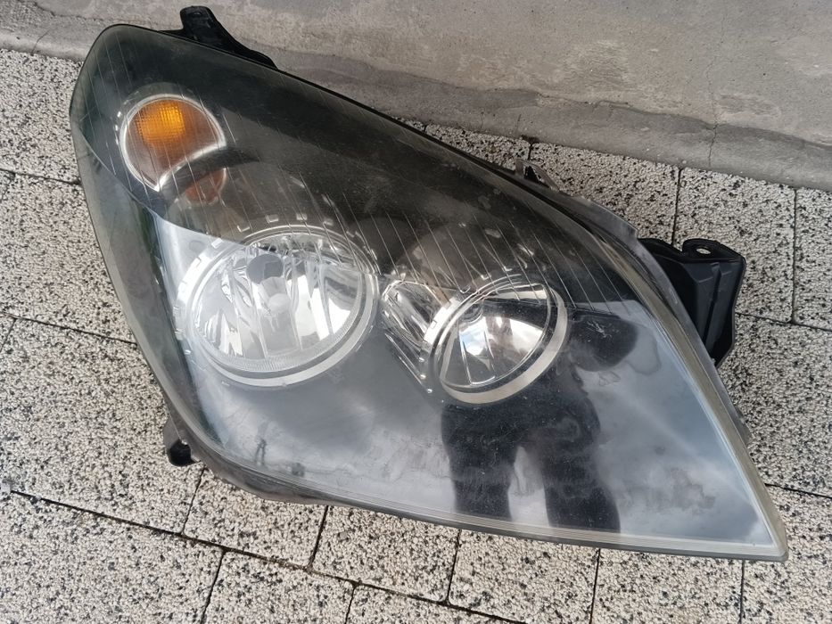 Sprzedam lampę Astra