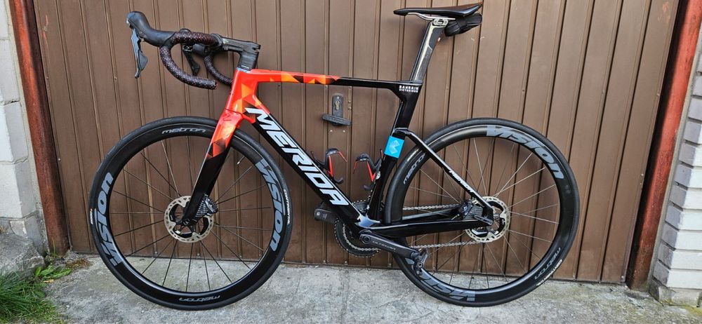 Rower szosowy Merida Reacto 5000 Bahrain Victorius r.56(M\L)