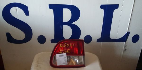 Farolim da mala esquerdo SEAT Leon (1M1)