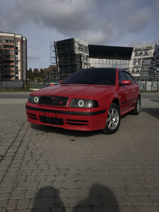 Шкода тур 1.8 турбо