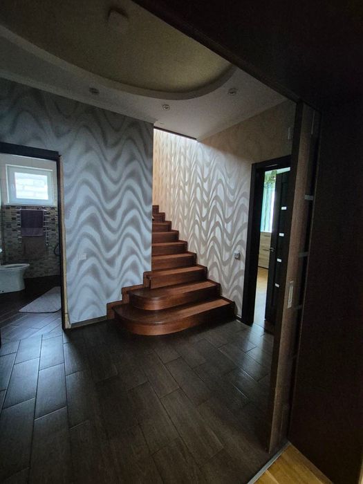 Оренда двох поверхового будинка Ірпінь 150 кв. метрів