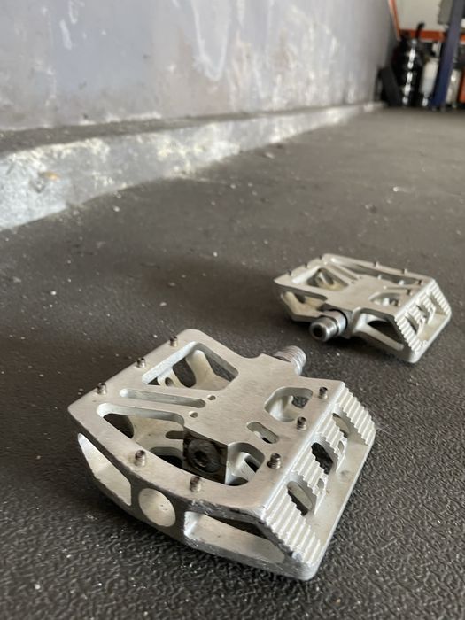 Pedais para bicicleta