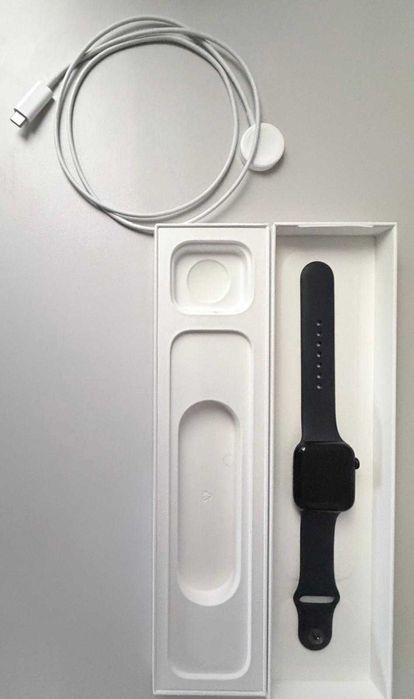 Apple Watch SE (2nd generation) 44 mm GPS Midnight