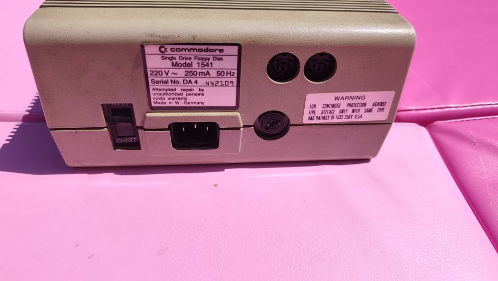 Stacja Dyskietek Commodore 1541 nie czyta