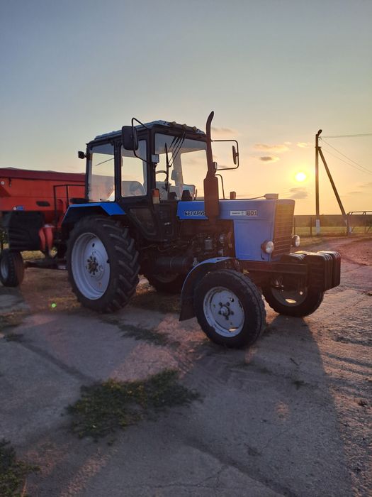 МТЗ80 в робочому стані