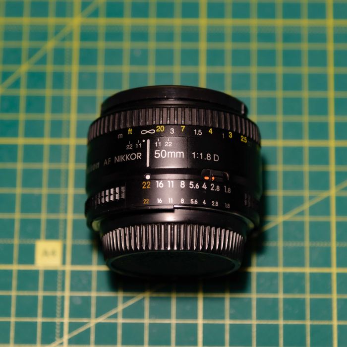 Лот з обєктивів для Nikon (24/2.8, 28/1.8, 50/1.8) ТОРГ!!!