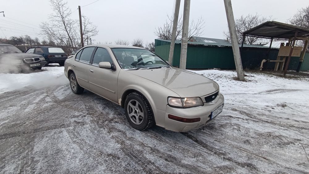 Продам nissan maxima на автомате