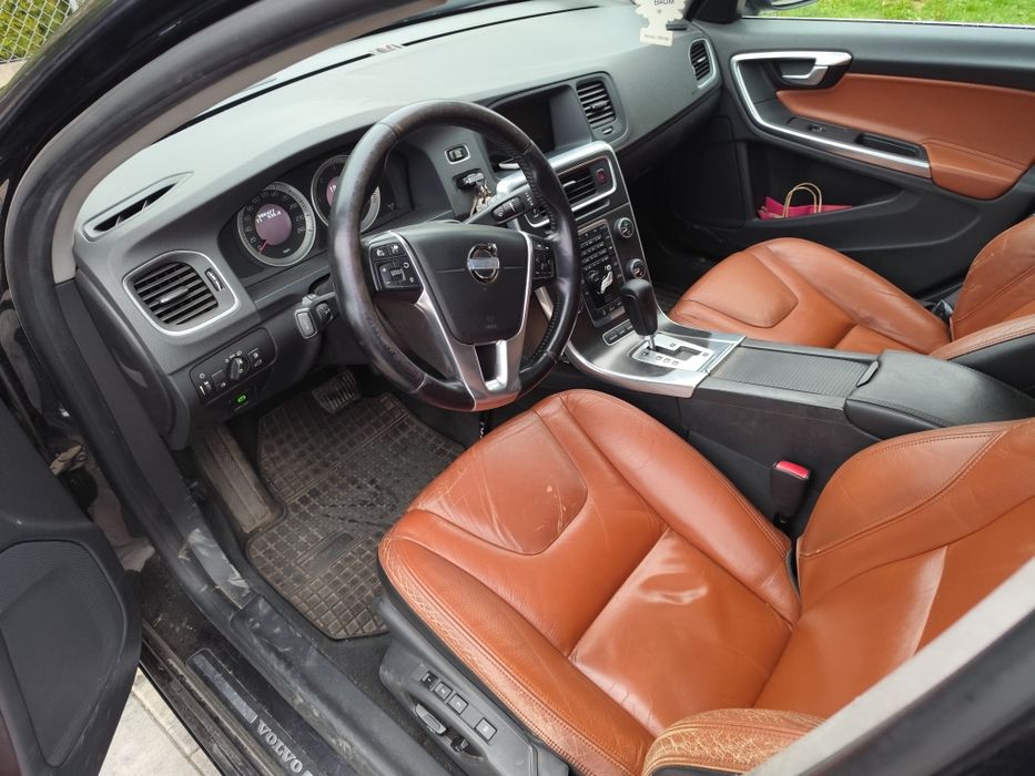 Volvo V60 summum
