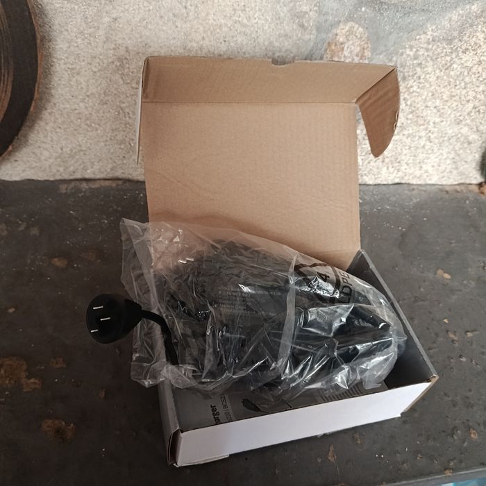 Bosch 4A Charger Smart