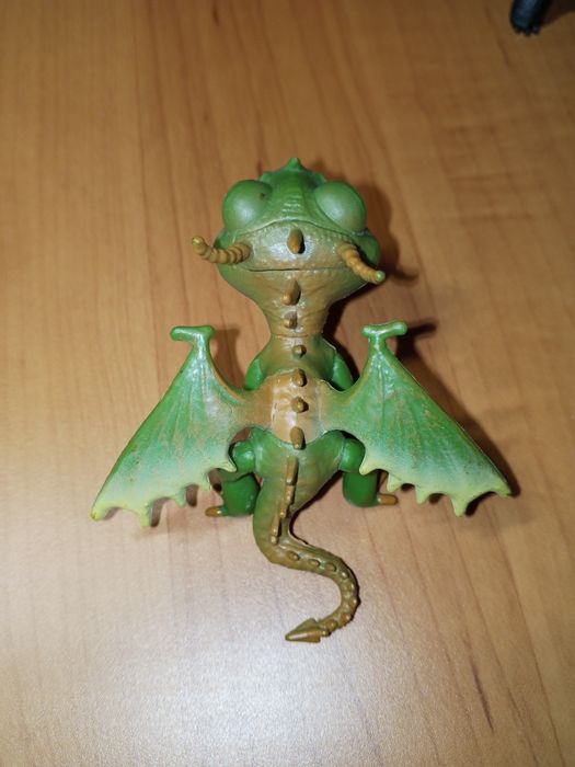 Дракон жахливий жах