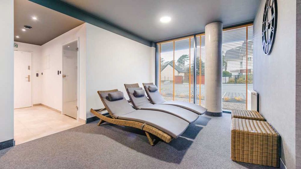 apartament nad morzem Mielno noclegi 4os. sauna siłownia TANIO