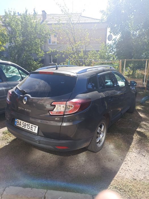 Рено Меган 3 універсал 11 року  дизель