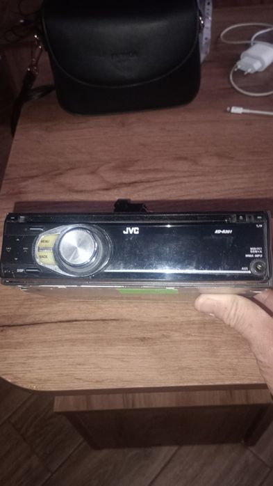 Автомагнитола JVC R301