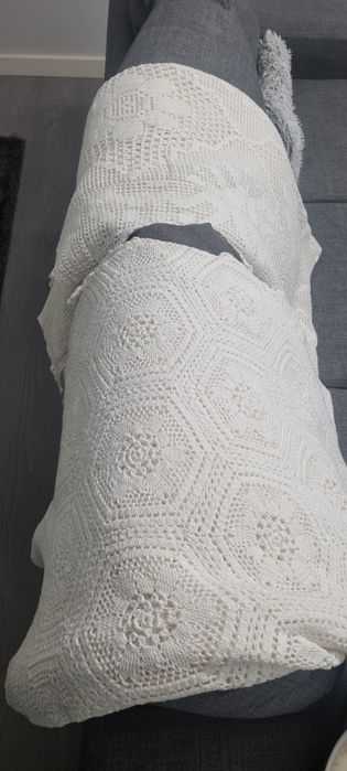 Coberta rendada a mao