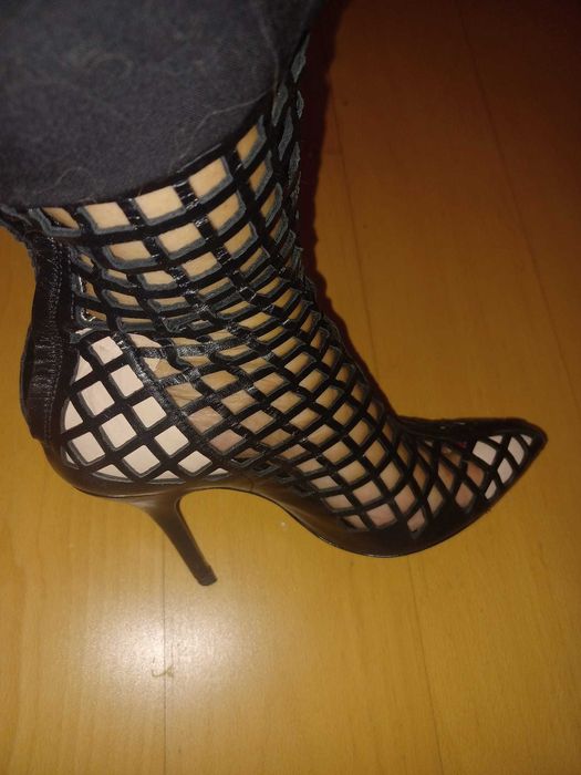 Botas em pele da Zara Woman Studio edição especial