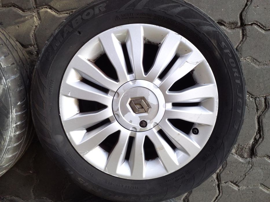 Jantes Renault R15 Com Pneus 185/60 Furação 4X100