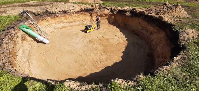 Prace ziemne | Roboty ziemne – minikoparka, koparko-ładowarka, walec