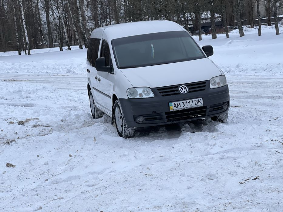 Продам Volkswagen Caddy