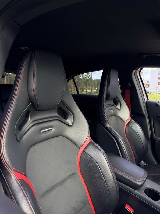 Mercedes A45 AMG Speedshift