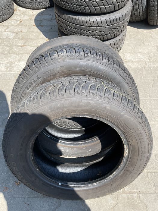 Bardzo ładny komplet opon Fulda - montaż, gwarancja i faktura