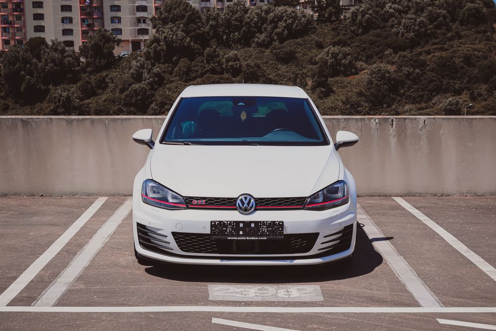VW GOLF GTI DSG PERFORMANCE